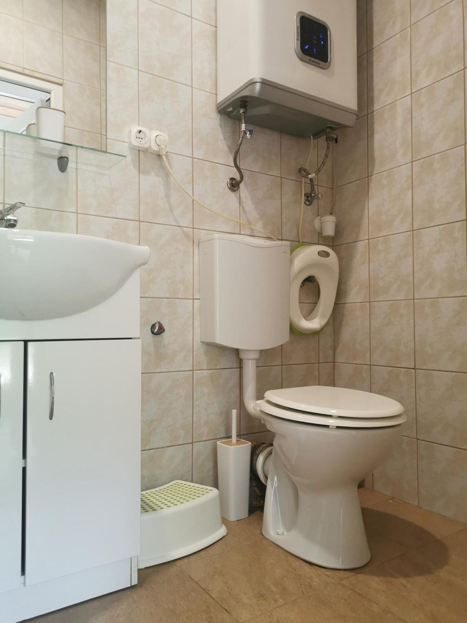 Gidran Major Hotel Ujlengyel Bagian luar foto